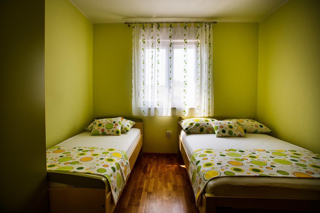 Rogoznica Apartments Kristina 部屋 写真