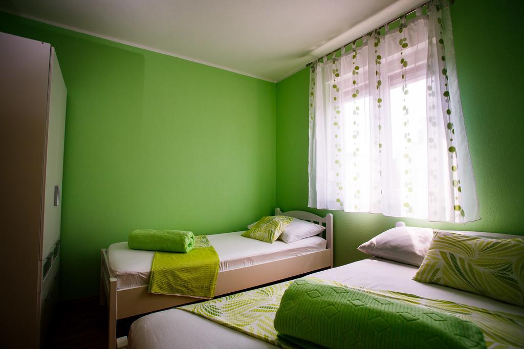 Rogoznica Apartments Kristina 部屋 写真