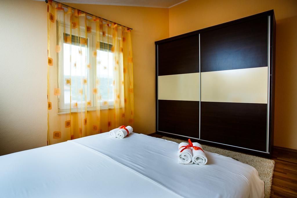 Rogoznica Apartments Kristina エクステリア 写真